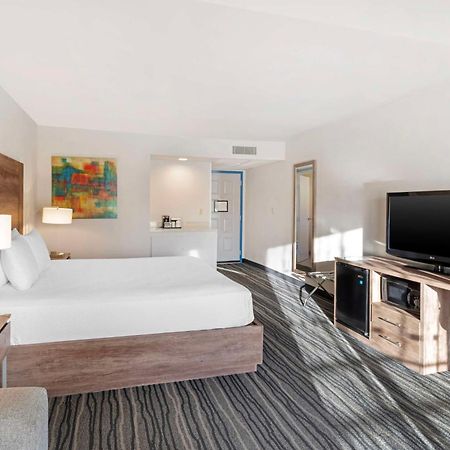 Best Western Posada Royale Hotel & Suites Simi Valley Exterior foto