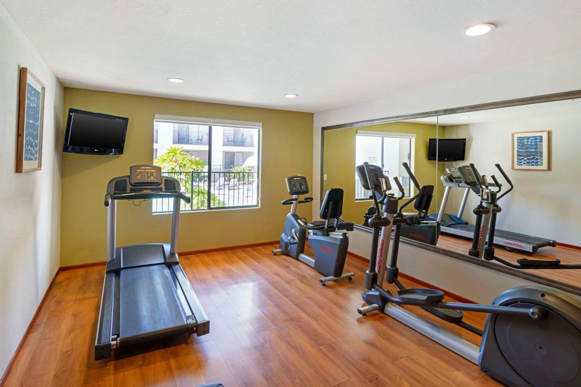 Best Western Posada Royale Hotel & Suites Simi Valley Exterior foto